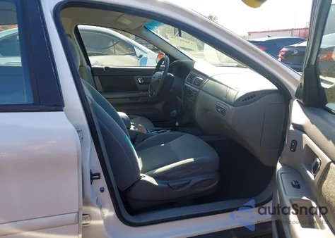 2003 Ford Taurus Se from USA, damaged, VIN 1FAHP53U93A125819